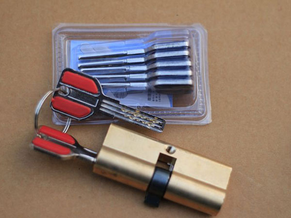 宣化24小时上门开锁公司